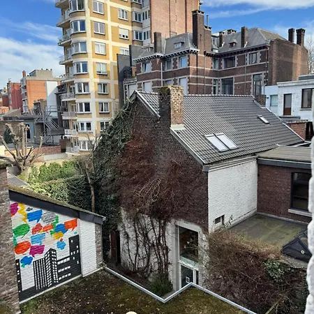 Le 21 - 3 - Centre De * Liège