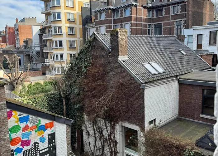 Le 21 - 3 - Centre De * Liege